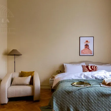 Le Jardin - Classy, Elegant Apartments In The City Center Краків Екстер'єр фото