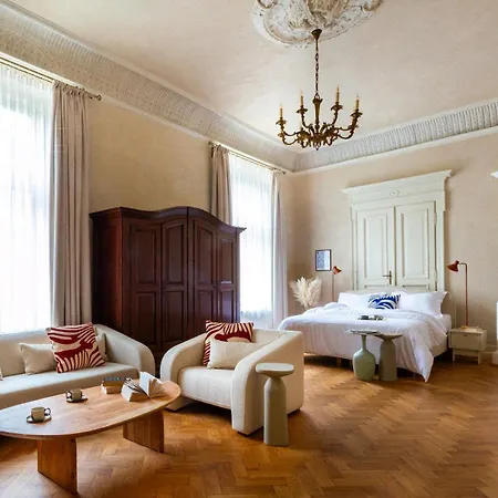 Le Jardin - Classy, Elegant Apartments In The City Center Краків Екстер'єр фото