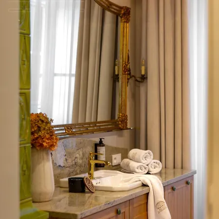 Le Jardin - Classy, Elegant Apartments In The City Center Краків Екстер'єр фото