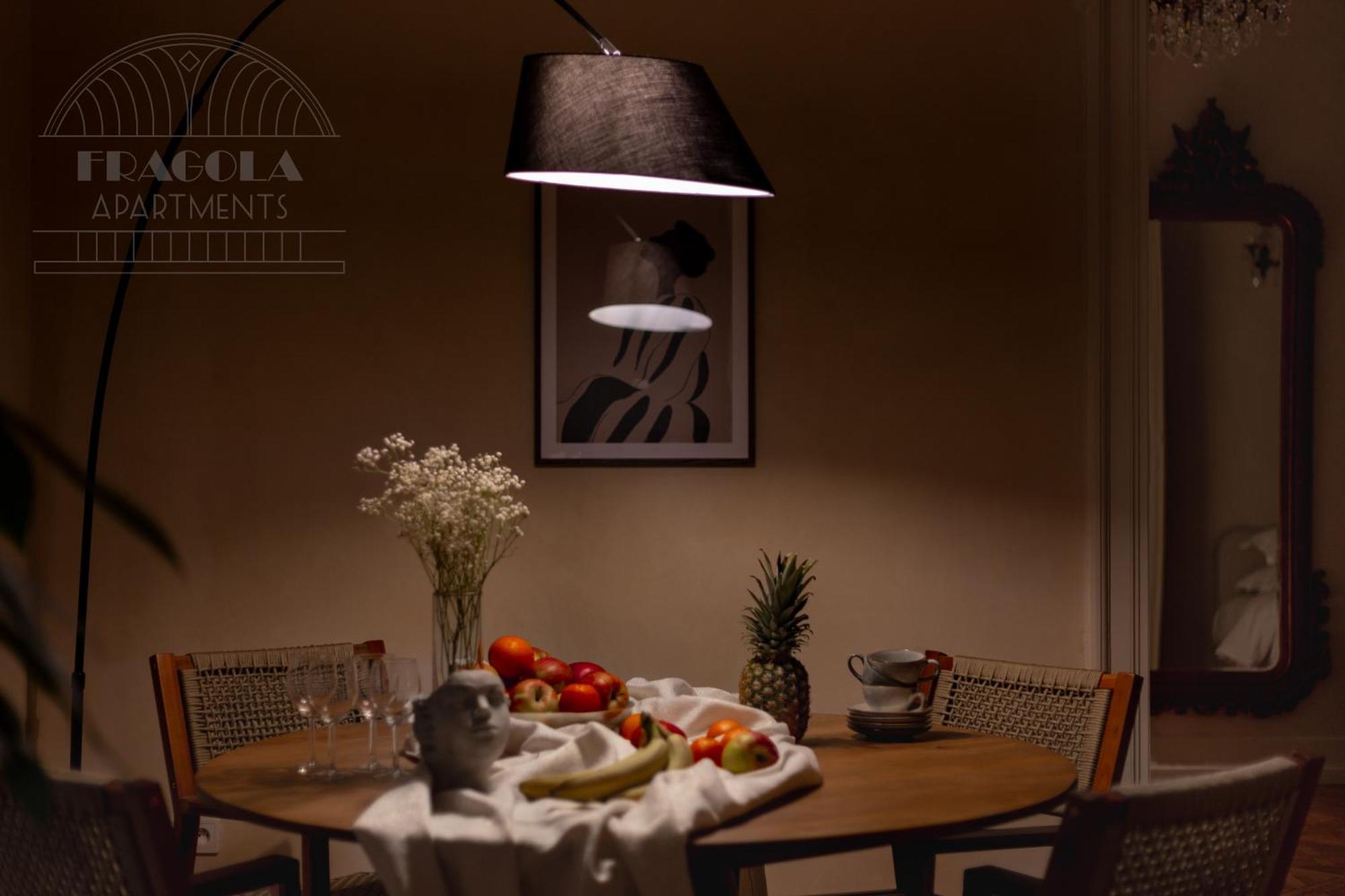 Le Jardin - Classy, Elegant In The Center